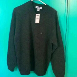Old Navy Sweater